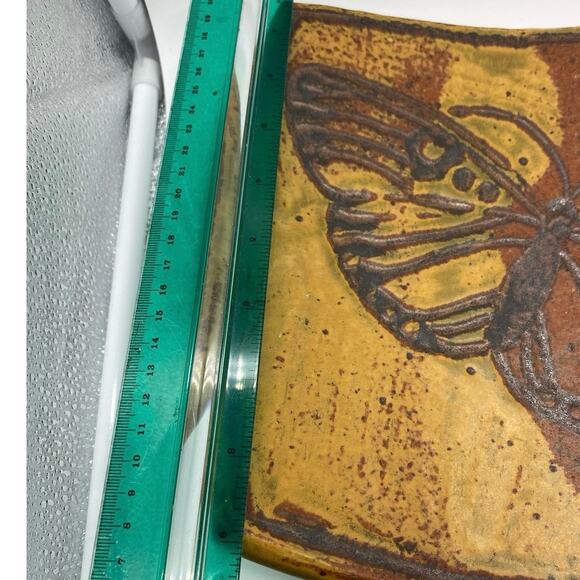 Vintage Butterfly signed Studio Pottery Gold Burnt orange footed dish signed - Picture 7 of 10